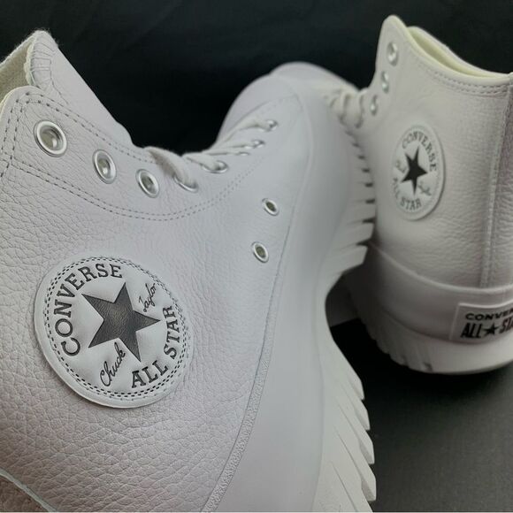 Converse Lugged 2.0 Leather All Star Women's Various Sizes - Picture 11 of 13